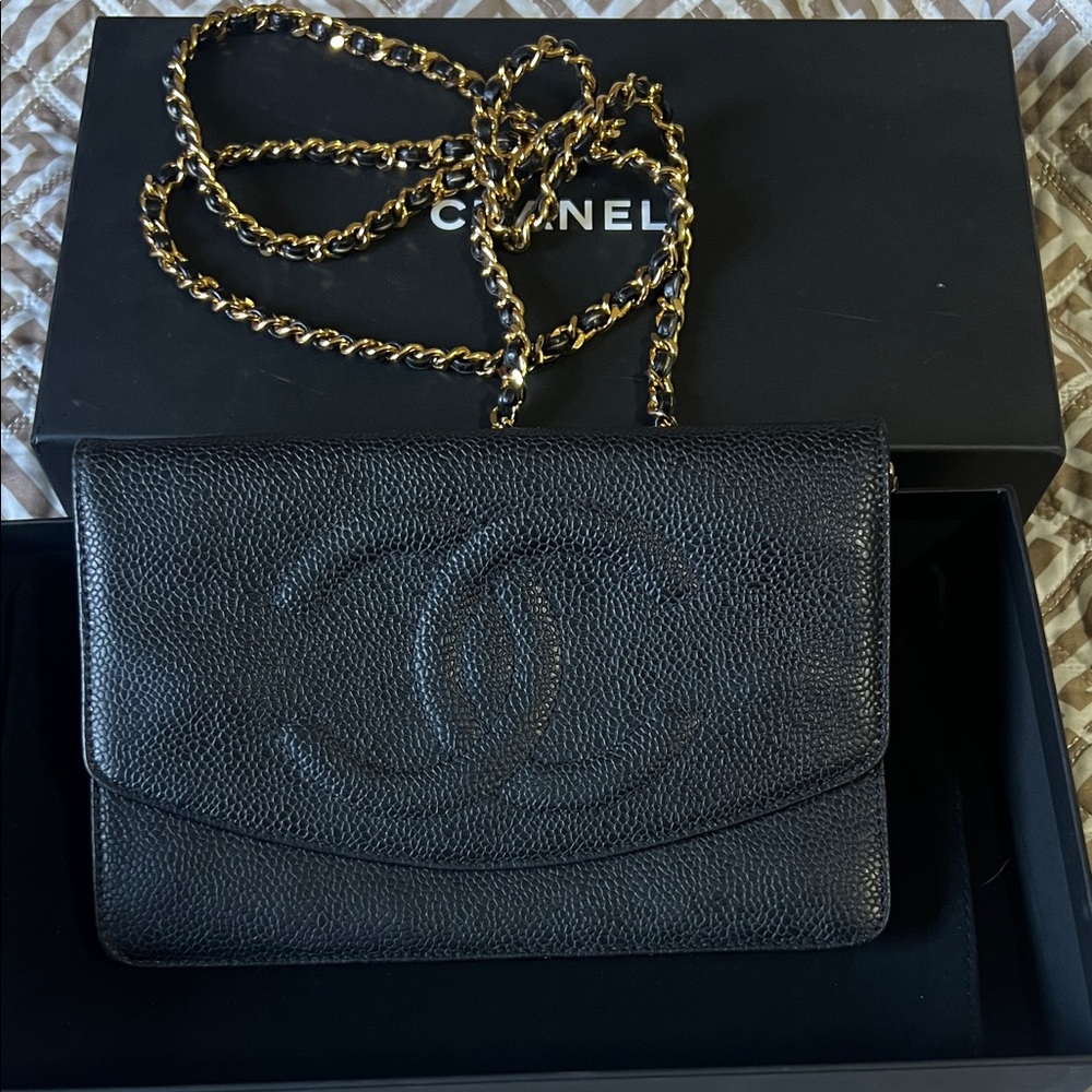๐ WOC caviar CC Chanel Black Leather RARE - Picture 2 of 16